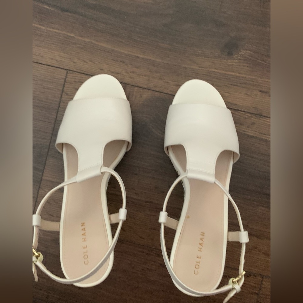 Cole Haan Women's White Cream Sandals, 7.5B size, leather,